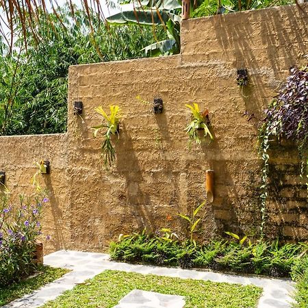 Bali Bamboo Jungle Huts And Hostel Tampaksiring Kültér fotó